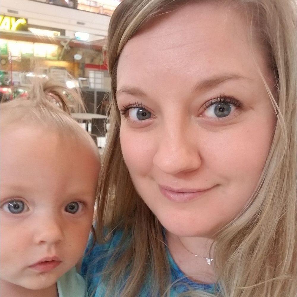 Meet your Posher, Lauren